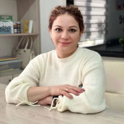 Tazetdinova Albina Shavkatovna